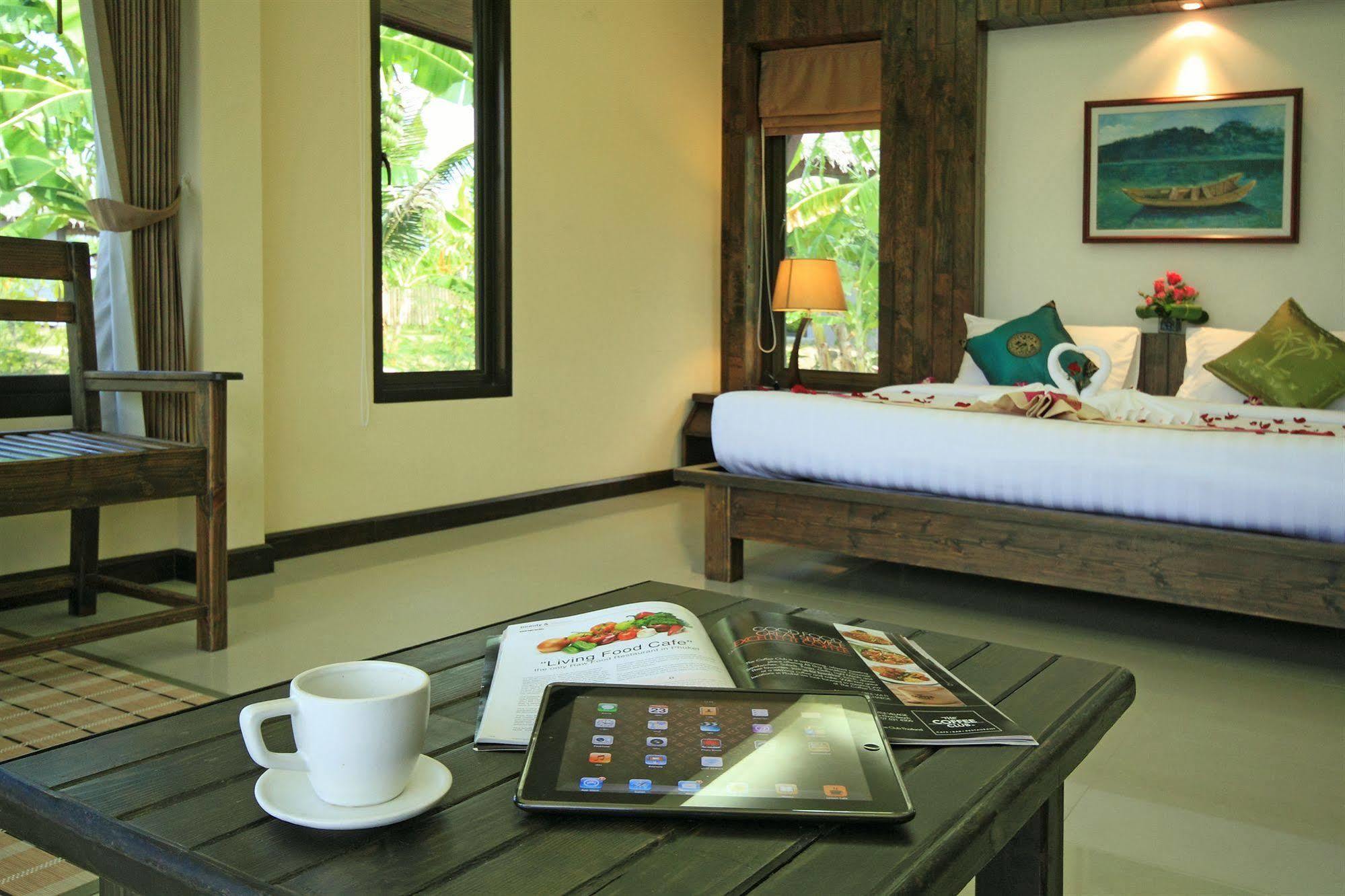 The Villa Laemhin Lagoon Resort Phuket Ngoại thất bức ảnh